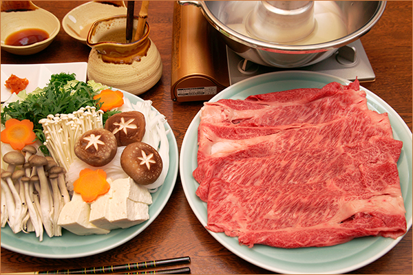 すき焼き、しゃぶしゃぶ、 鍋料理（寄せ鍋、かき鍋、あんこう鍋、ふぐ鍋）