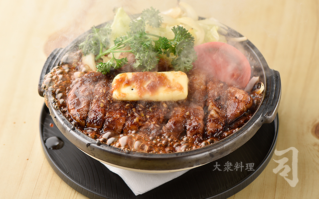 がっつりメニューからさっぱりメニューまで様々！